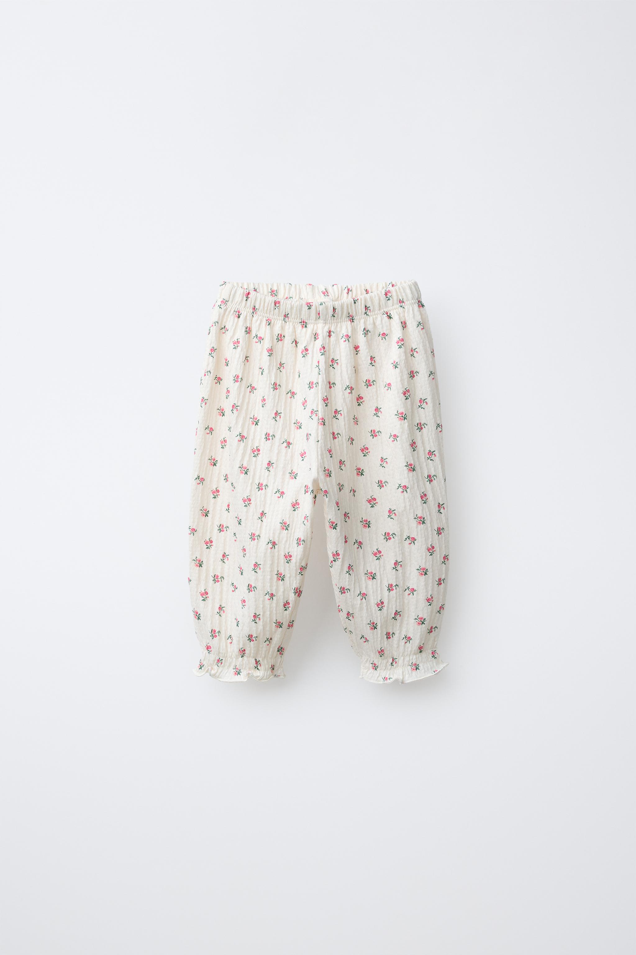 TEXTURED FLORAL PANTS